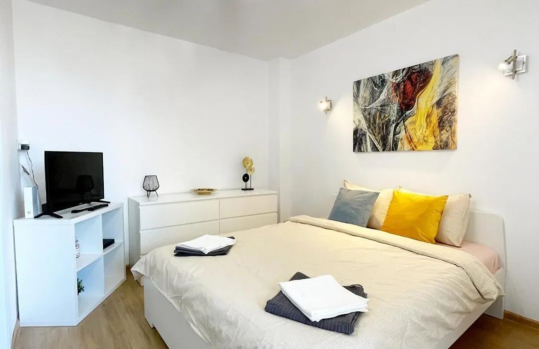 Alegro Studio Apartment-1